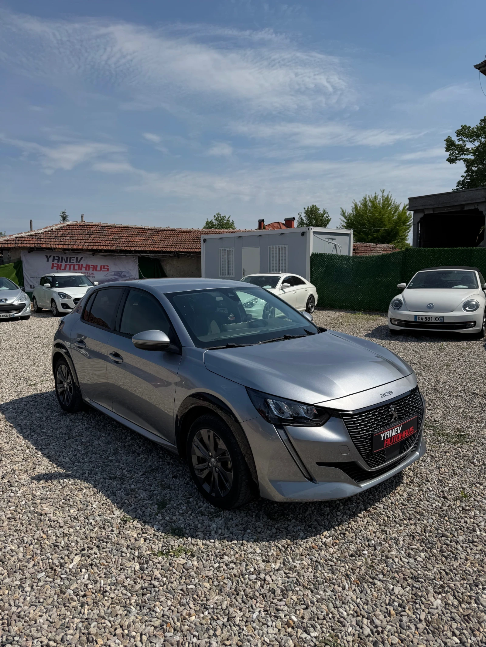 Peugeot 208 Allure / 50kWh / FullLed / Keyless / ГАРАНЦИЯ