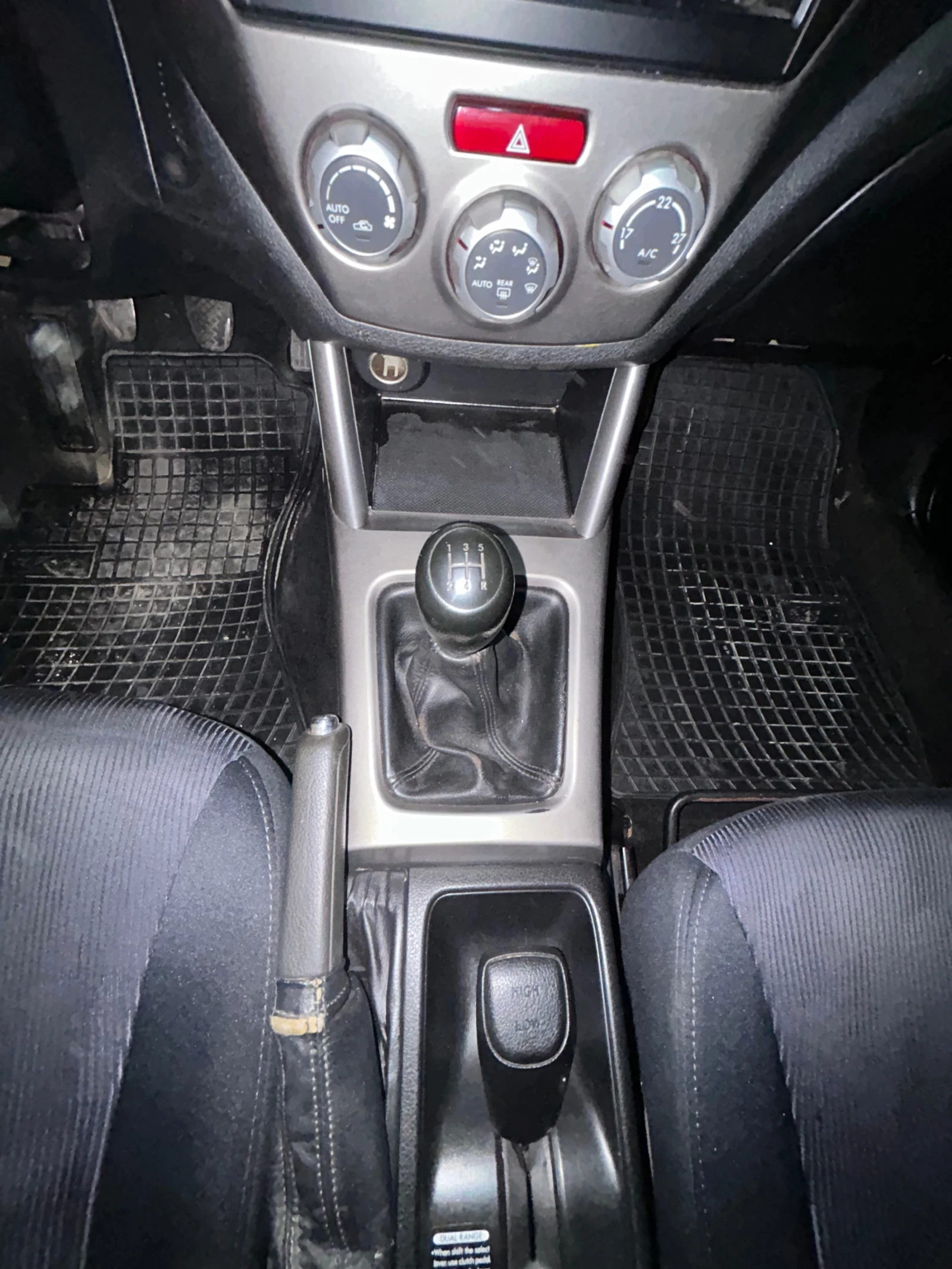 Subaru Forester, снимка 12 - Автомобили и джипове - 54511983