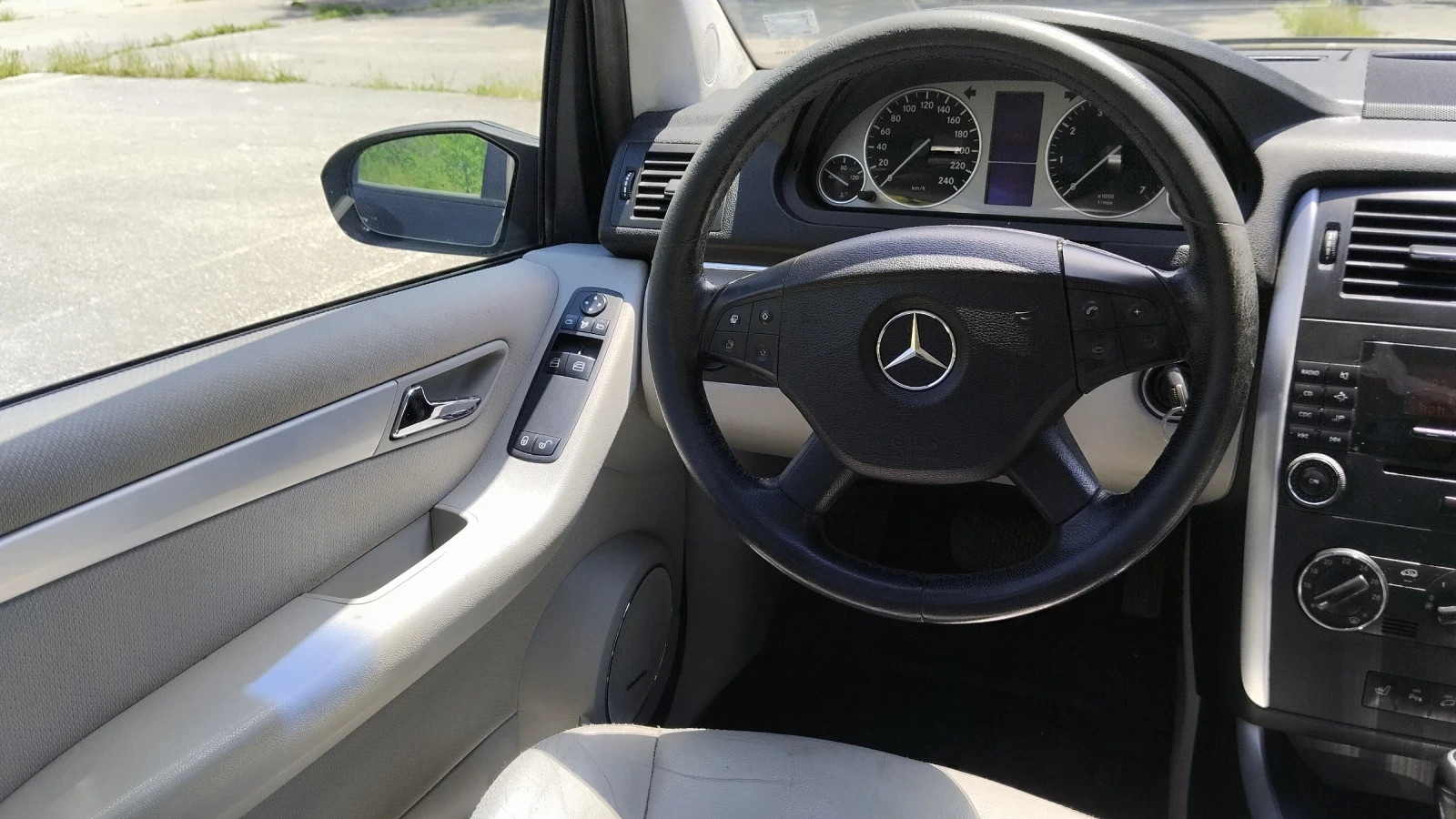 Mercedes-Benz B 170, снимка 10 - Автомобили и джипове - 54729012
