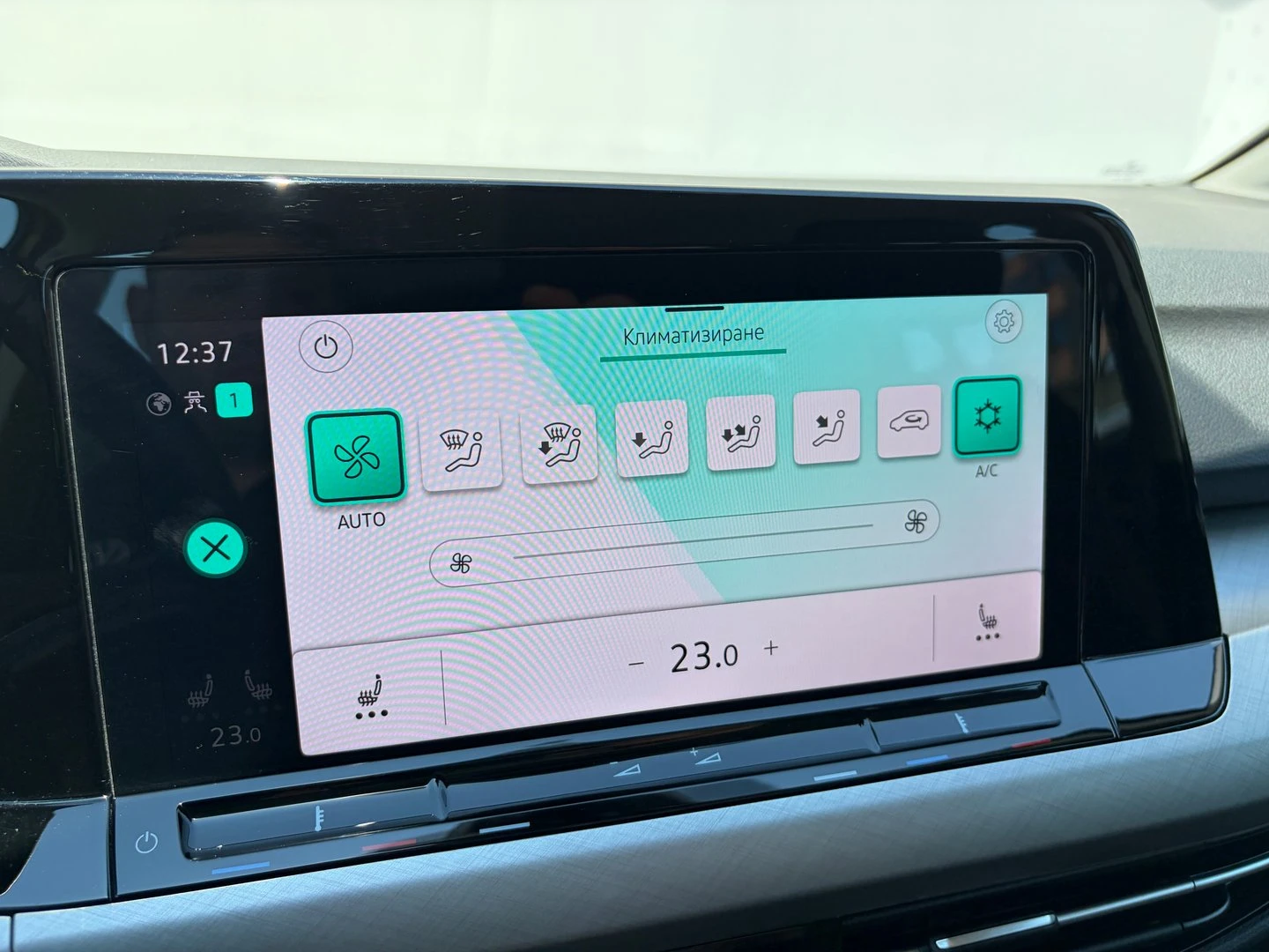 VW Golf, снимка 17 - Автомобили и джипове - 55585423