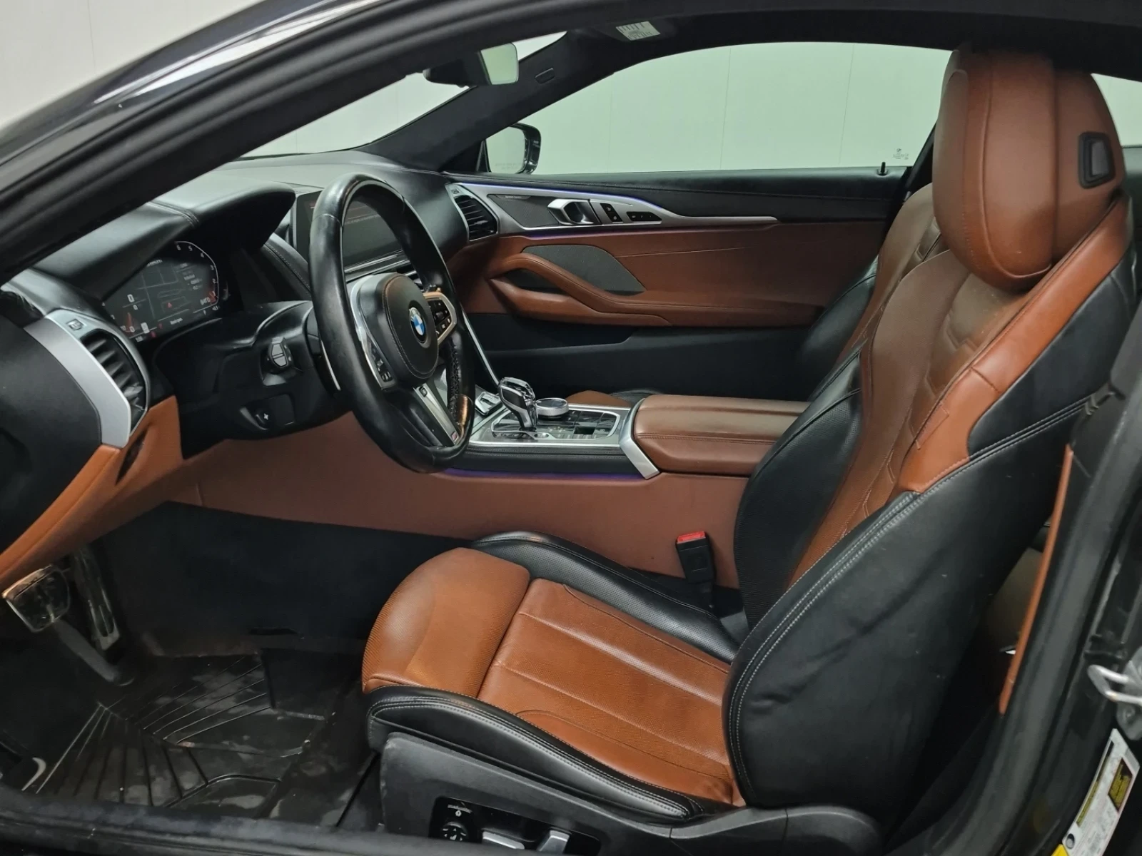 BMW 850 M850i xDRIVE / CARFAX, снимка 6 - Автомобили и джипове - 54936853