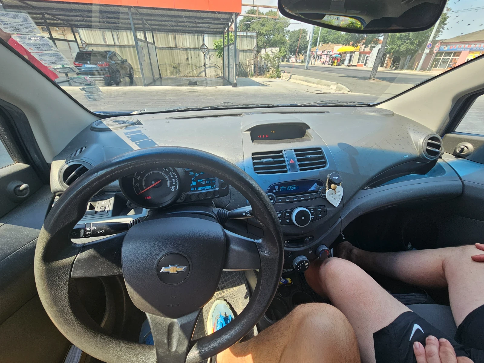 Chevrolet Spark, снимка 12 - Автомобили и джипове - 55132356