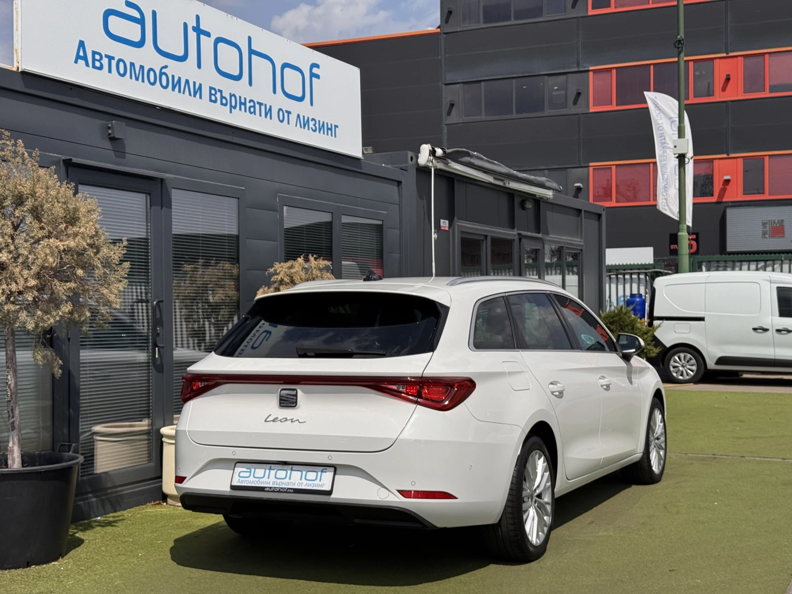 Seat Leon Xcellence/1.5TSI/150K.C./6MT, снимка 4 - Автомобили и джипове - 55803703