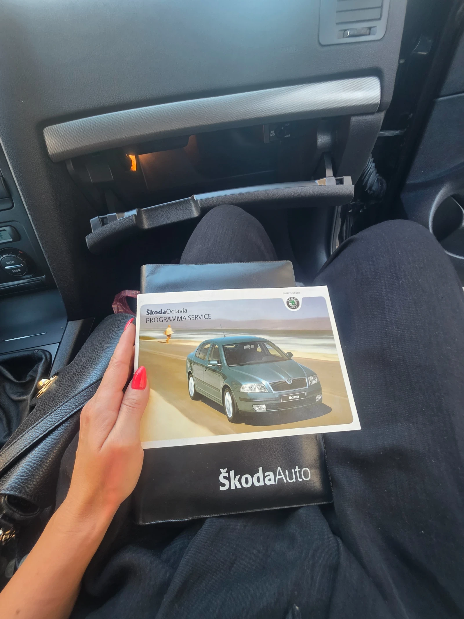 Skoda Octavia 1.9 TDI / 100 000 км.реални, снимка 8 - Автомобили и джипове - 56023288