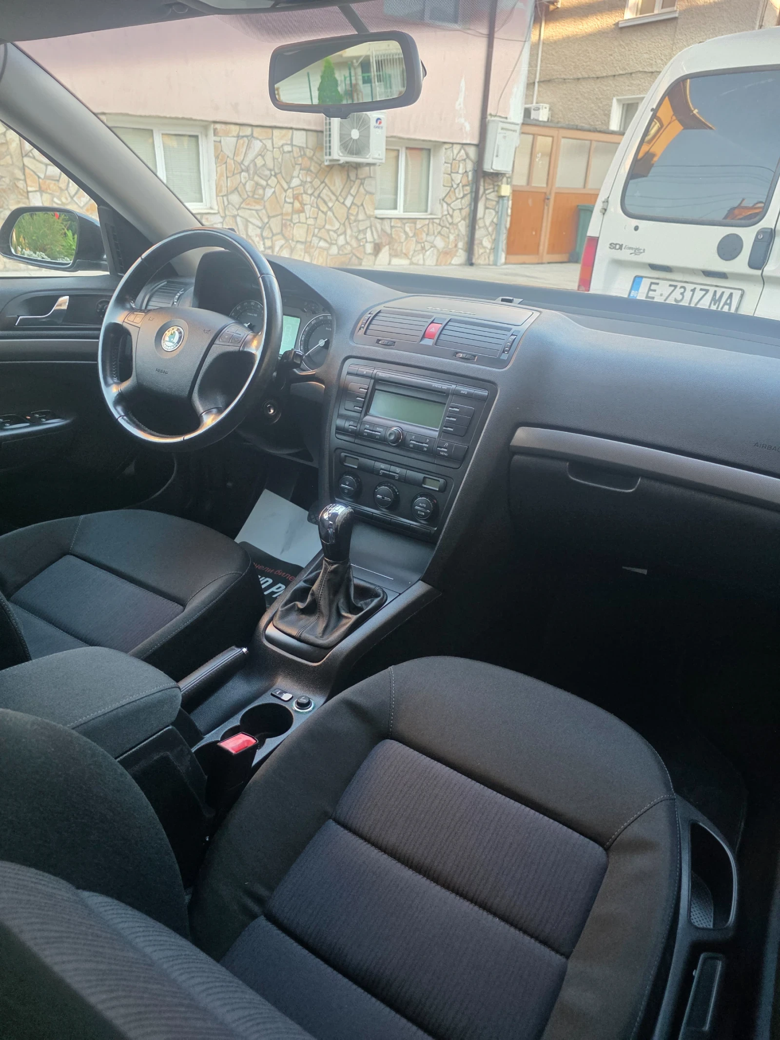 Skoda Octavia 1.9 TDI / 100 000 км.реални, снимка 6 - Автомобили и джипове - 56023288
