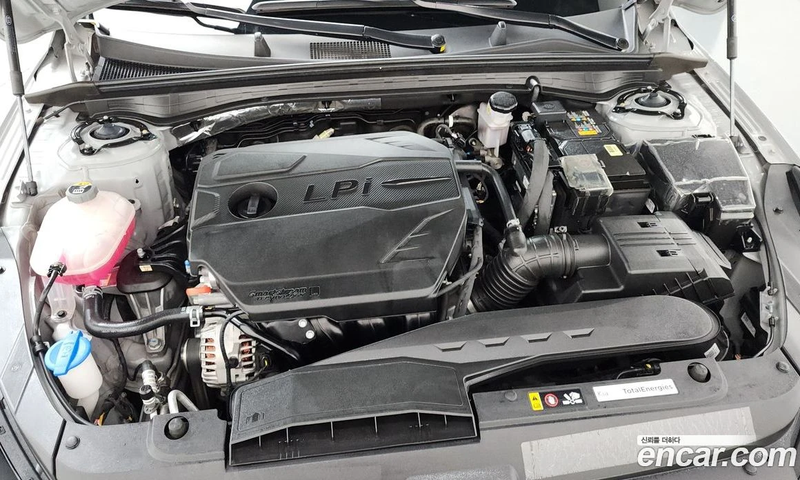 Kia K5 2.0 LPi Trendy, снимка 6 - Автомобили и джипове - 56096417