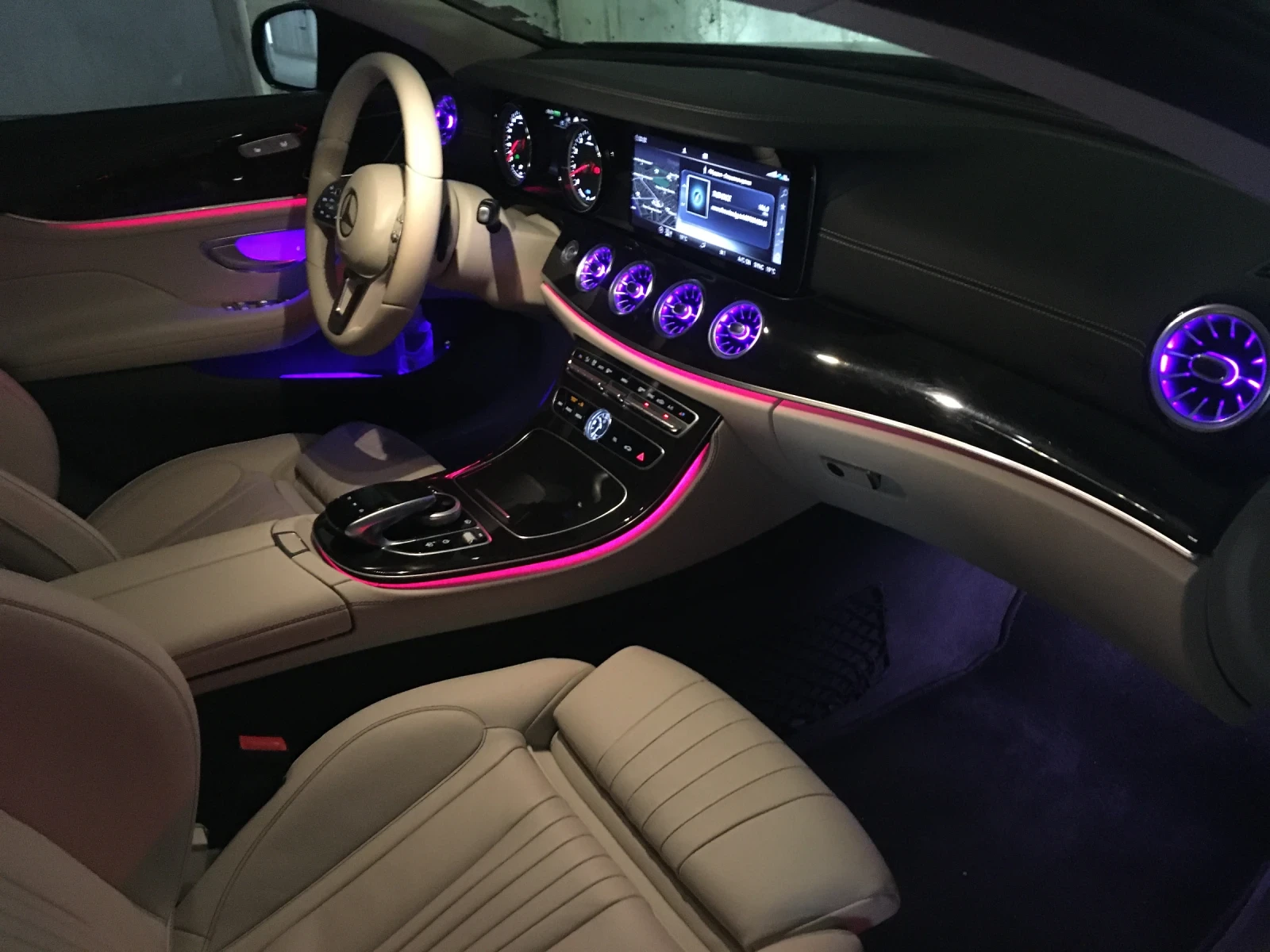 Mercedes-Benz CLS 450 AMG-GERMANY/4MATIC/9G-TRONIC/90хил.км, снимка 14 - Автомобили и джипове - 56137542