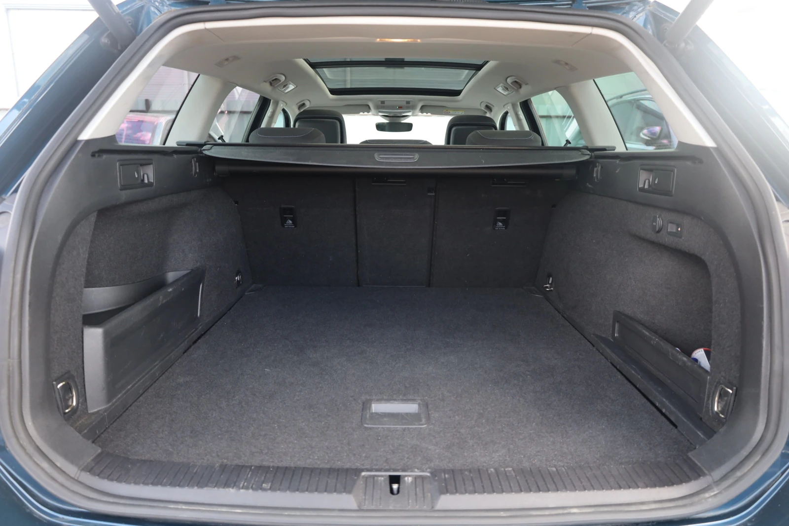 VW Passat GTE 1.4TSI Face DSG Pano ACC KAM KeyGO Lane#iCarbg | Mobile.bg � ����������� 10