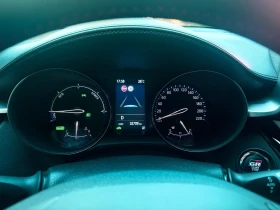 Toyota C-HR GR Sport 2.0 Hibrid, 33000,  | Mobile.bg    10