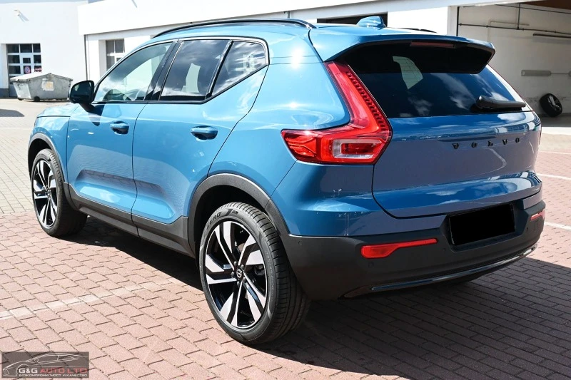 Volvo XC40 B4/HK/360 CAMERA/STDHZG/PANO/ACC/393, снимка 2 - Автомобили и джипове - 44744208