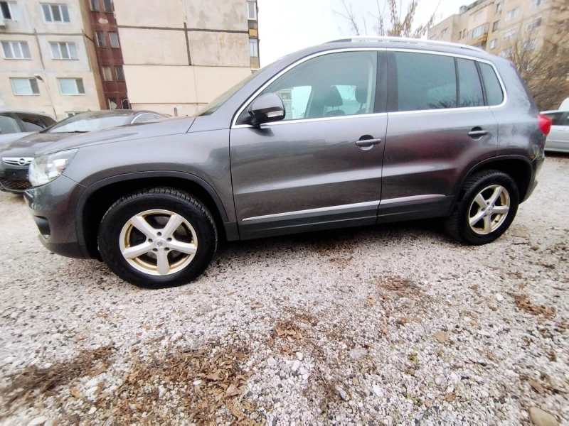 VW Tiguan 2.0 tsi/180 hp/4x4/Швейцария , снимка 3 - Автомобили и джипове - 52868442