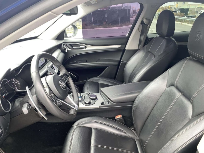 Alfa Romeo Stelvio * BASE SPORT Q4 * CARFAX * ЦЕНА ДО БГ, снимка 5 - Автомобили и джипове - 53237241