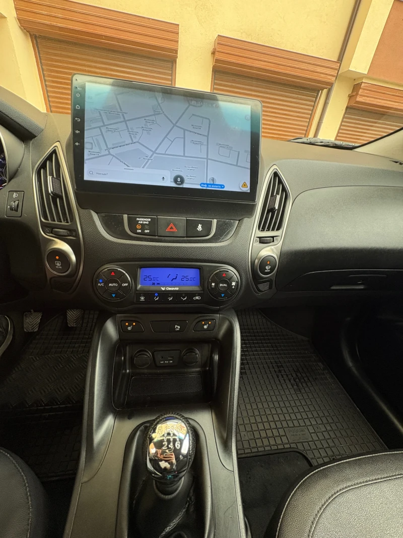 Hyundai IX35 1.7 CRDI, снимка 10 - Автомобили и джипове - 53395131