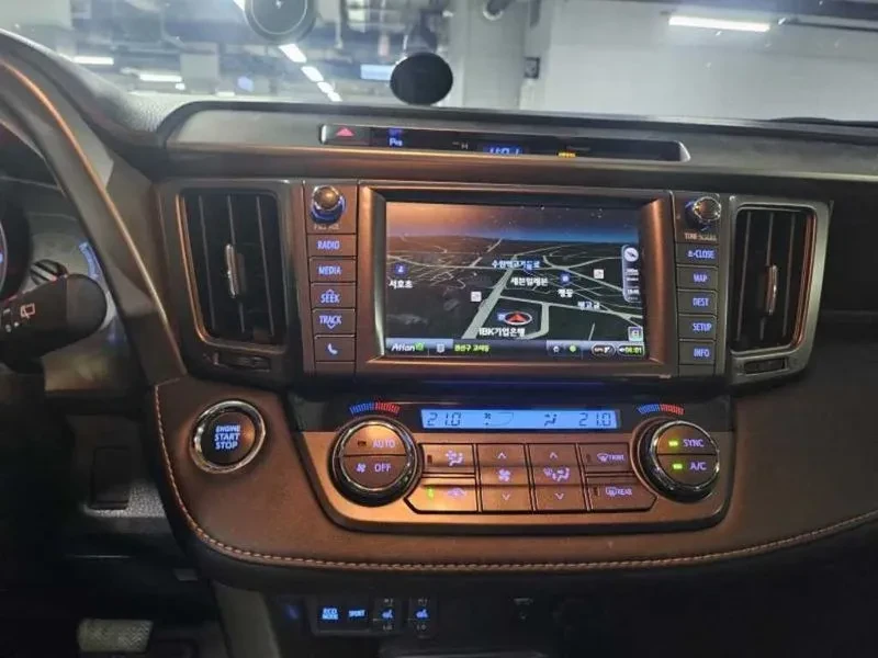 Toyota Rav4 2.5 4Wd, снимка 14 - Автомобили и джипове - 55796184
