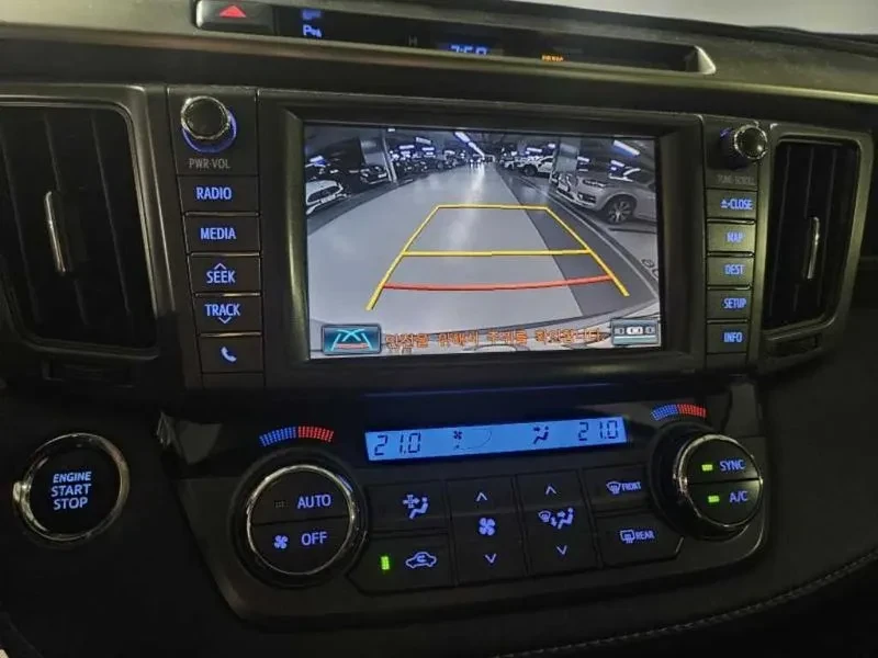 Toyota Rav4 2.5 4Wd, снимка 16 - Автомобили и джипове - 55796184