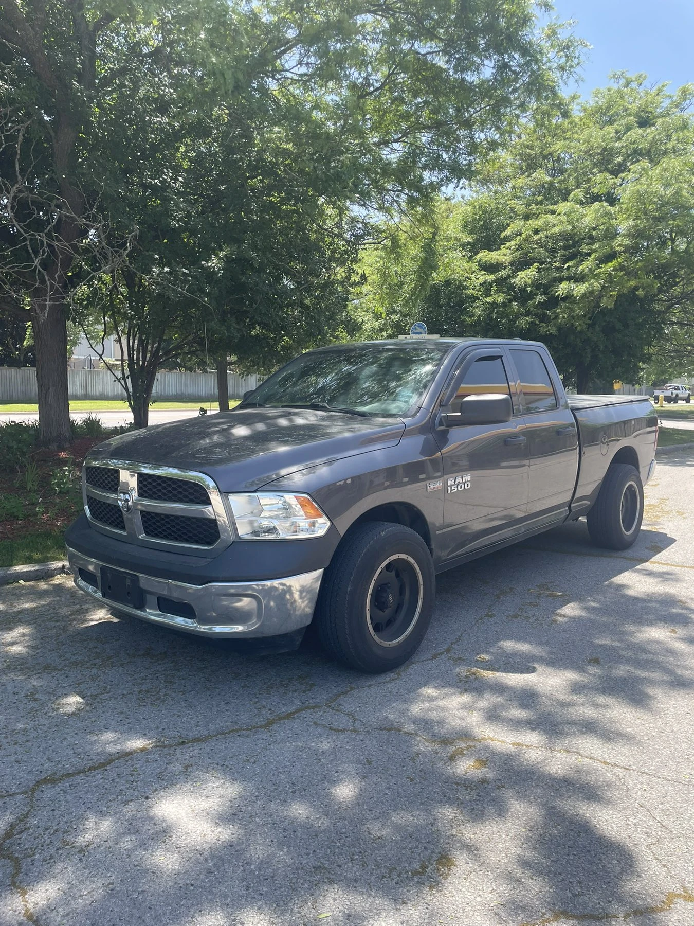 Dodge RAM 1500 5.7 - изображение 2
