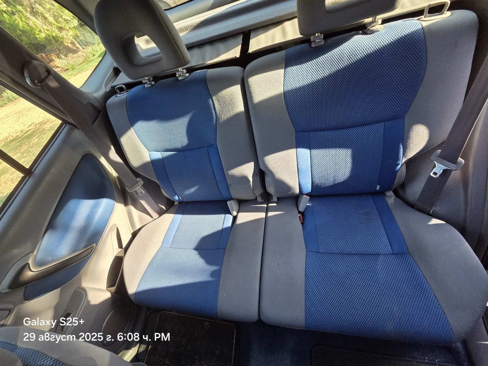 Toyota Rav4 2.0i - изображение 8