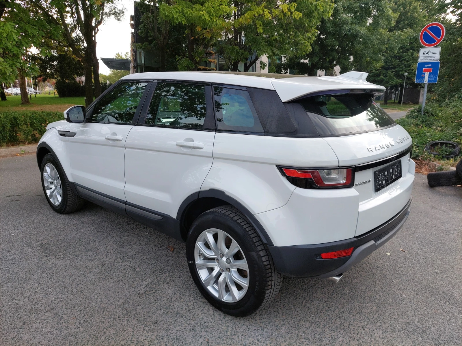 Land Rover Range Rover Evoque 2, 0d 180ps 4x4 - изображение 5