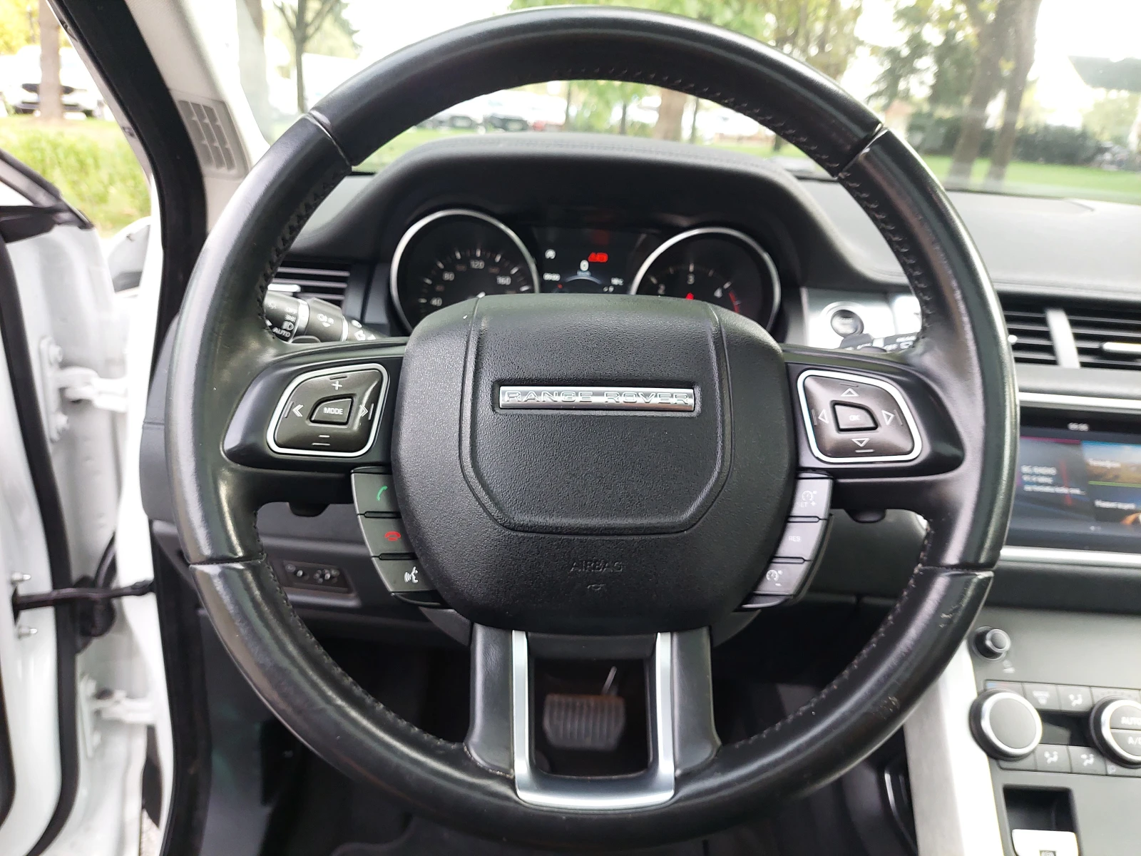 Land Rover Range Rover Evoque 2, 0d 180ps 4x4 - изображение 7