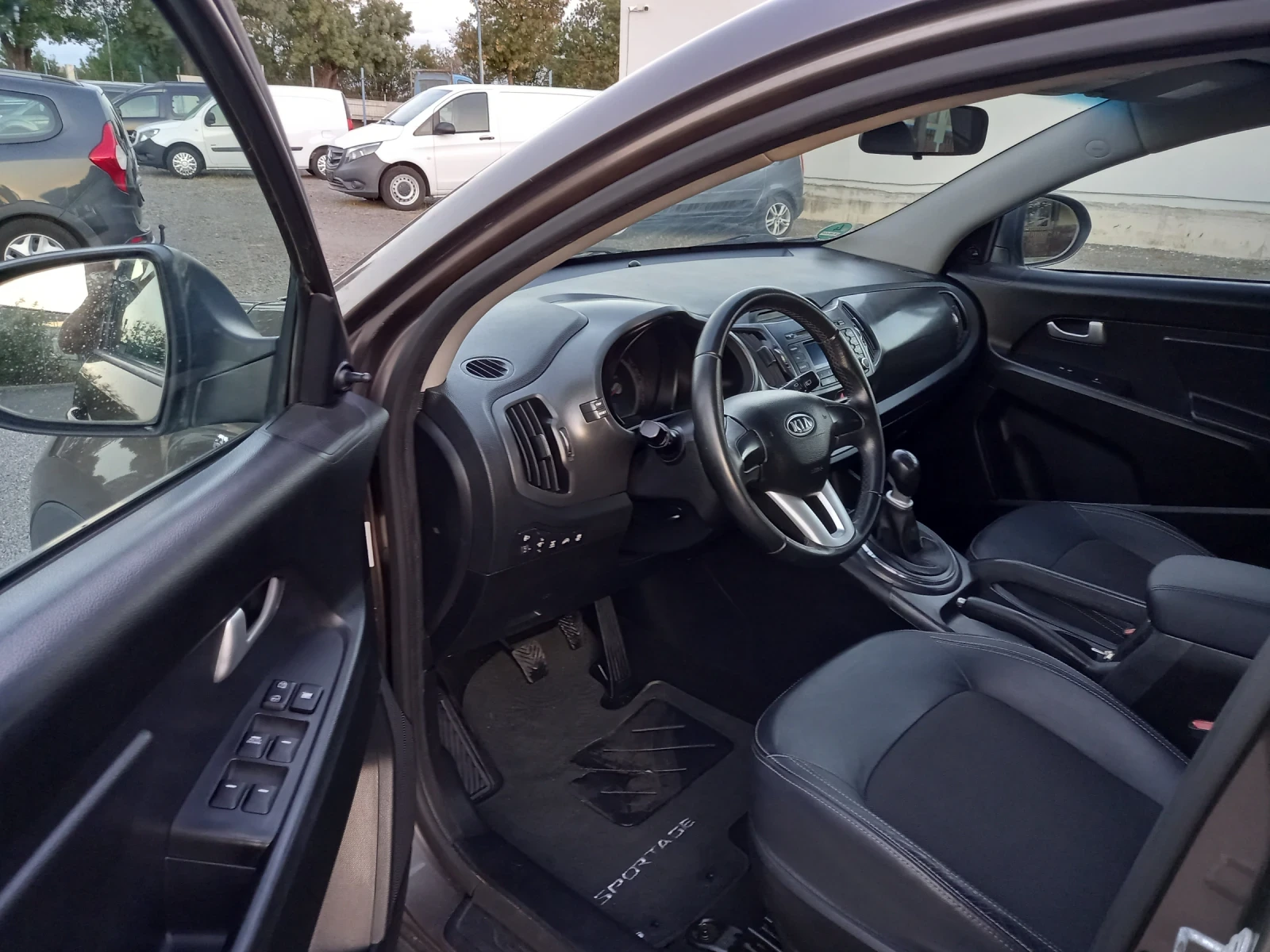 Kia Sportage 2.0CRDI 4X4 | Mobile.bg — изображение 12