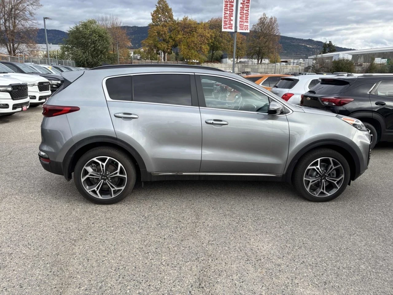 Kia Sportage SX* 4x4* Камера* Пано* Обдух* Подгрев - изображение 4