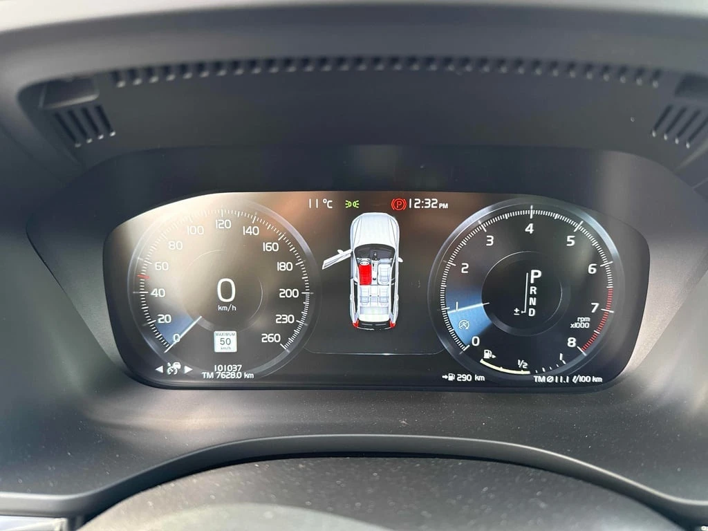 Volvo XC60 * T6 AWD R Design * CARFAX * БЕЗ ПЪРВОНАЧАЛНА ВНОС - изображение 8