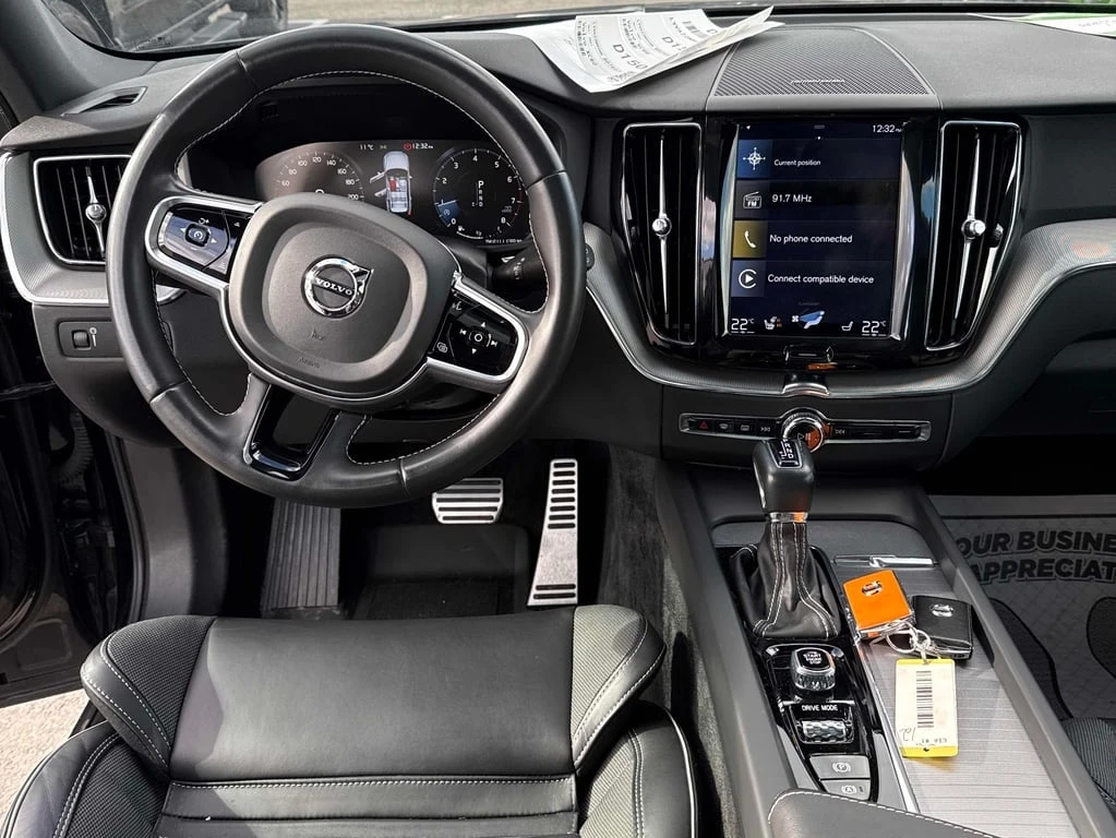 Volvo XC60 * T6 AWD R Design * CARFAX * БЕЗ ПЪРВОНАЧАЛНА ВНОС - изображение 9
