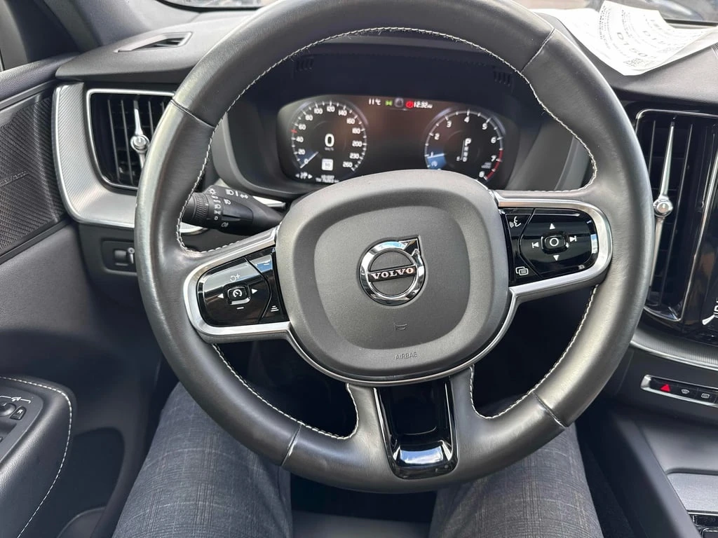 Volvo XC60 * T6 AWD R Design * CARFAX *    | Mobile.bg   14