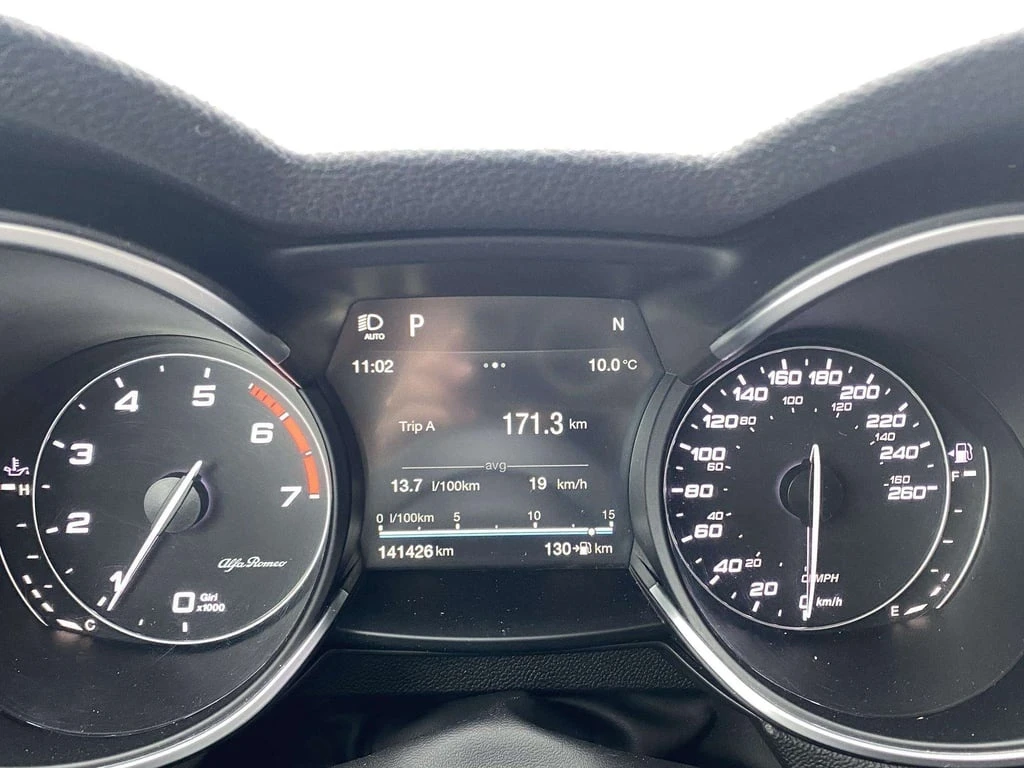 Alfa Romeo Stelvio * BASE SPORT Q4 * CARFAX * ЦЕНА ДО БГ - изображение 7