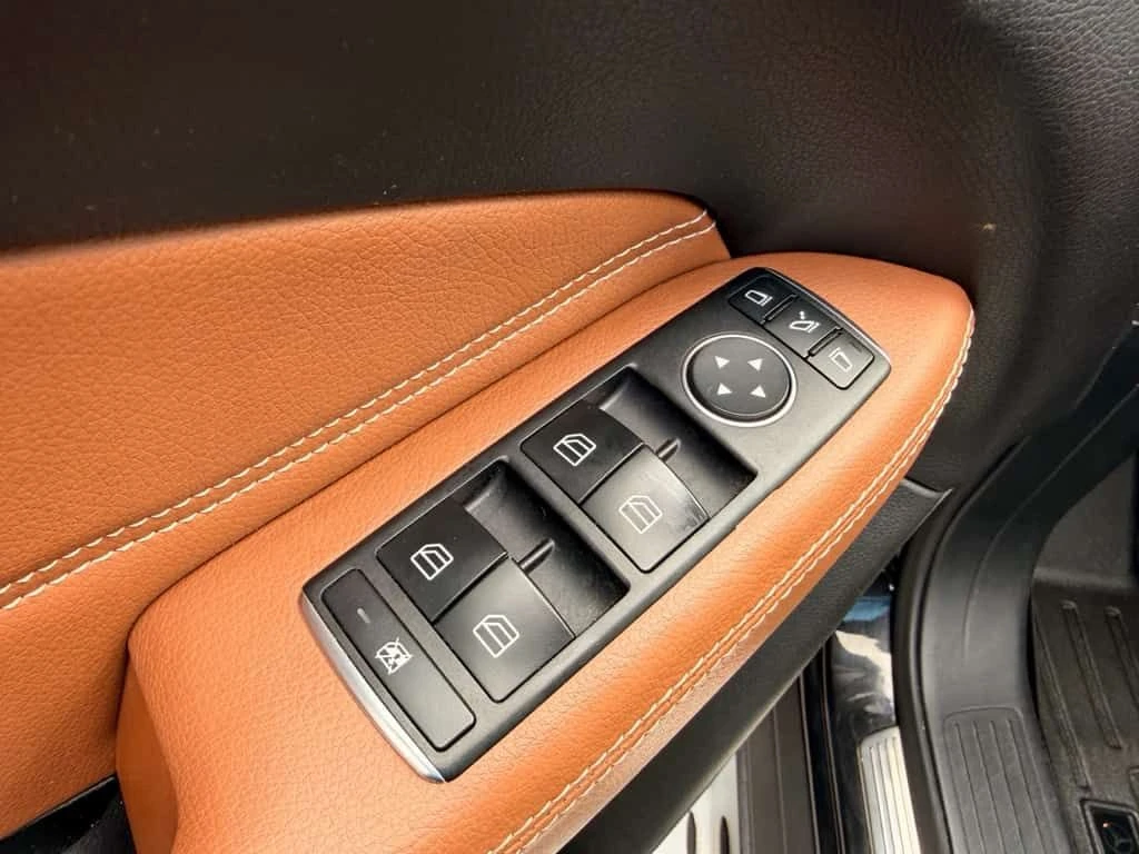 Mercedes-Benz GLE * AMG 43, 4MATIC, Pano, Navi, Leather, Adaptive C  - изображение 8