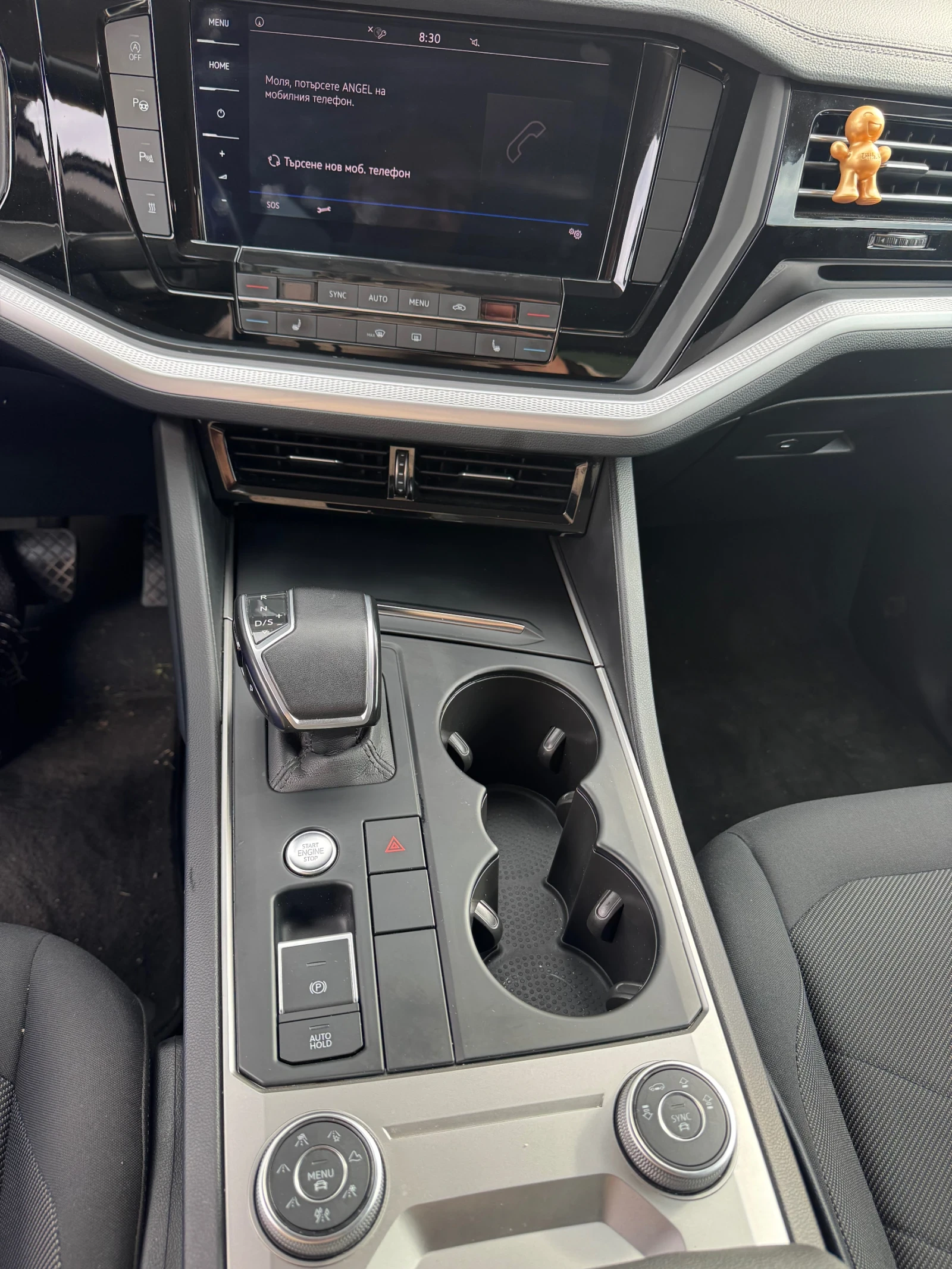 VW Touareg, снимка 13 - Автомобили и джипове - 54455430