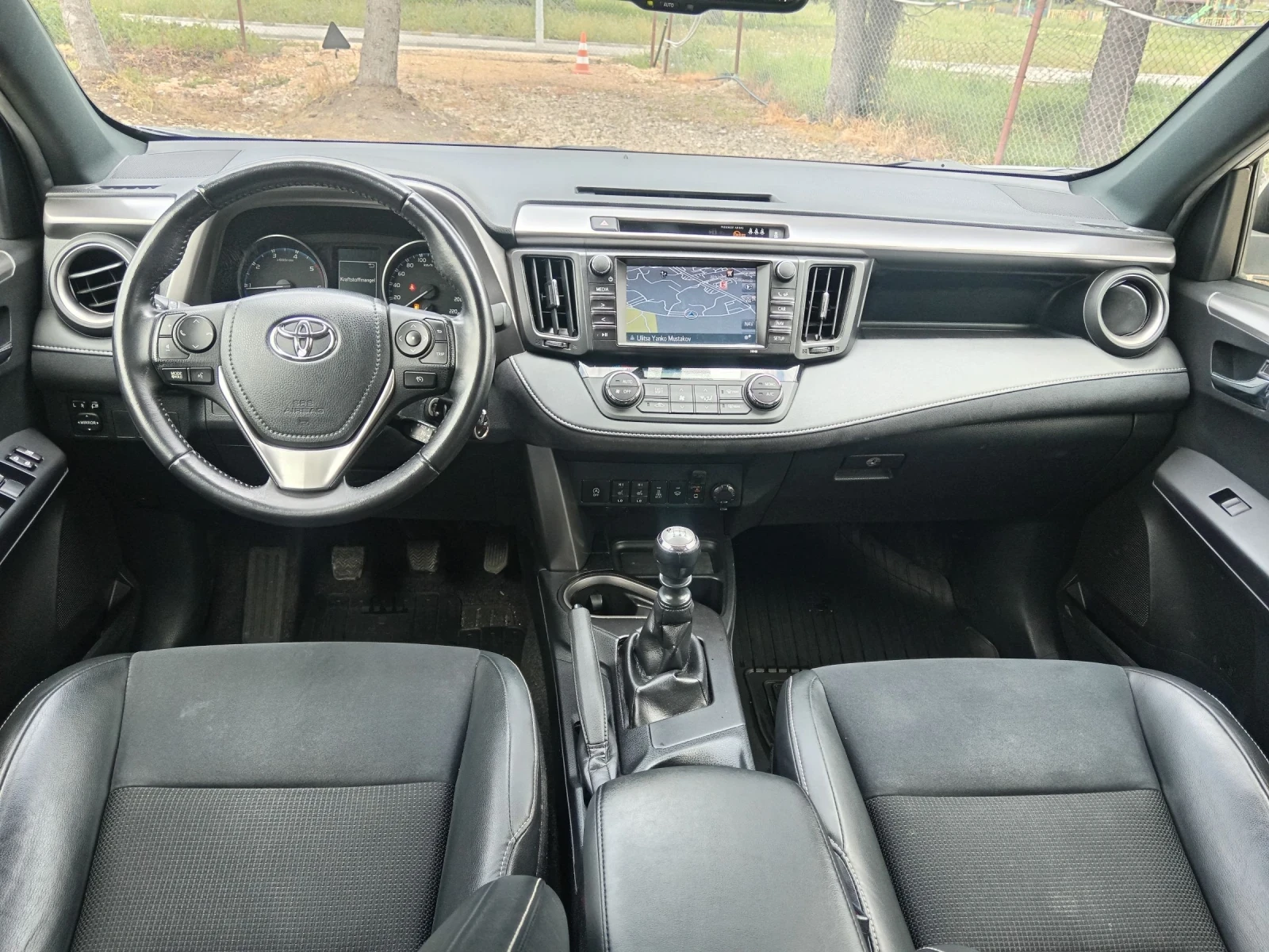 Toyota Rav4 2.0 D - 143 К. С. , снимка 13 - Автомобили и джипове - 54530917