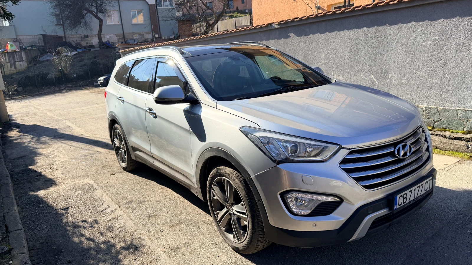Hyundai Santa fe Grand