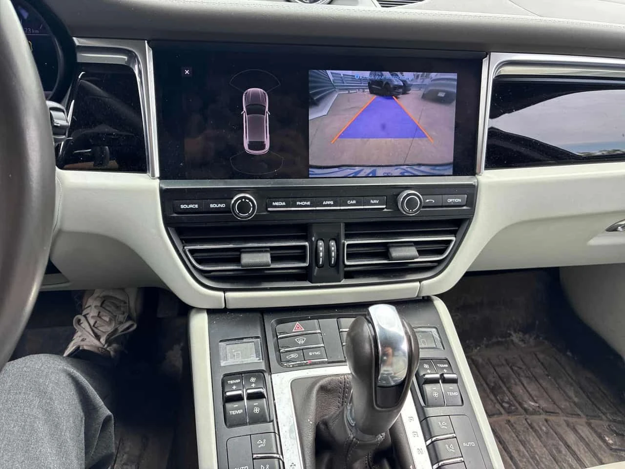 Porsche Macan * S * ГЛАВНО ПРЕДСТАВИТЕЛСТВО НА PORSCHE, снимка 11 - Автомобили и джипове - 54906829