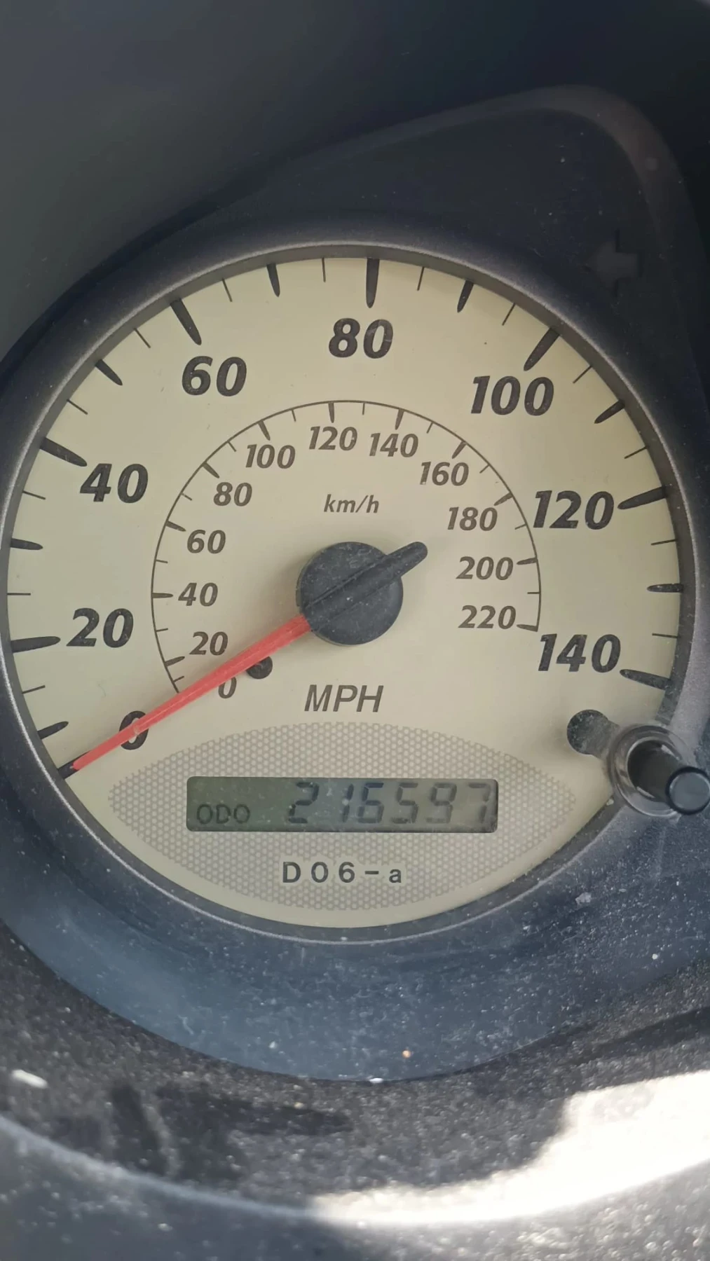Toyota Rav4 2.0 газ десен волан автомат, снимка 5 - Автомобили и джипове - 56005318