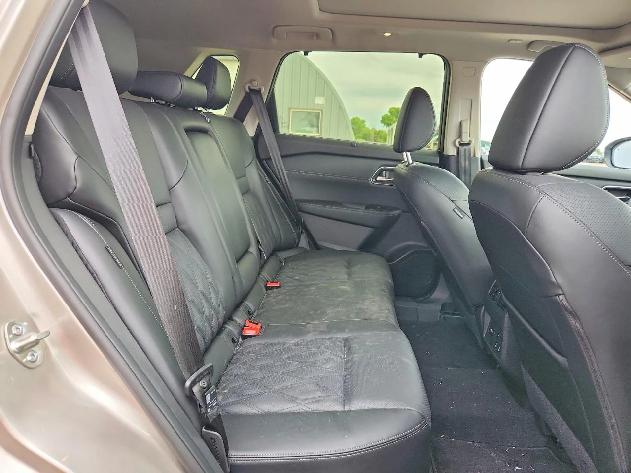Nissan Rogue 1.5l Platinum, снимка 11 - Автомобили и джипове - 56225708