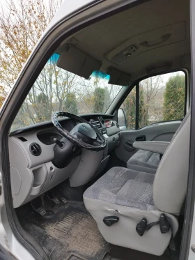 Renault Master 3.0 dci, снимка 13