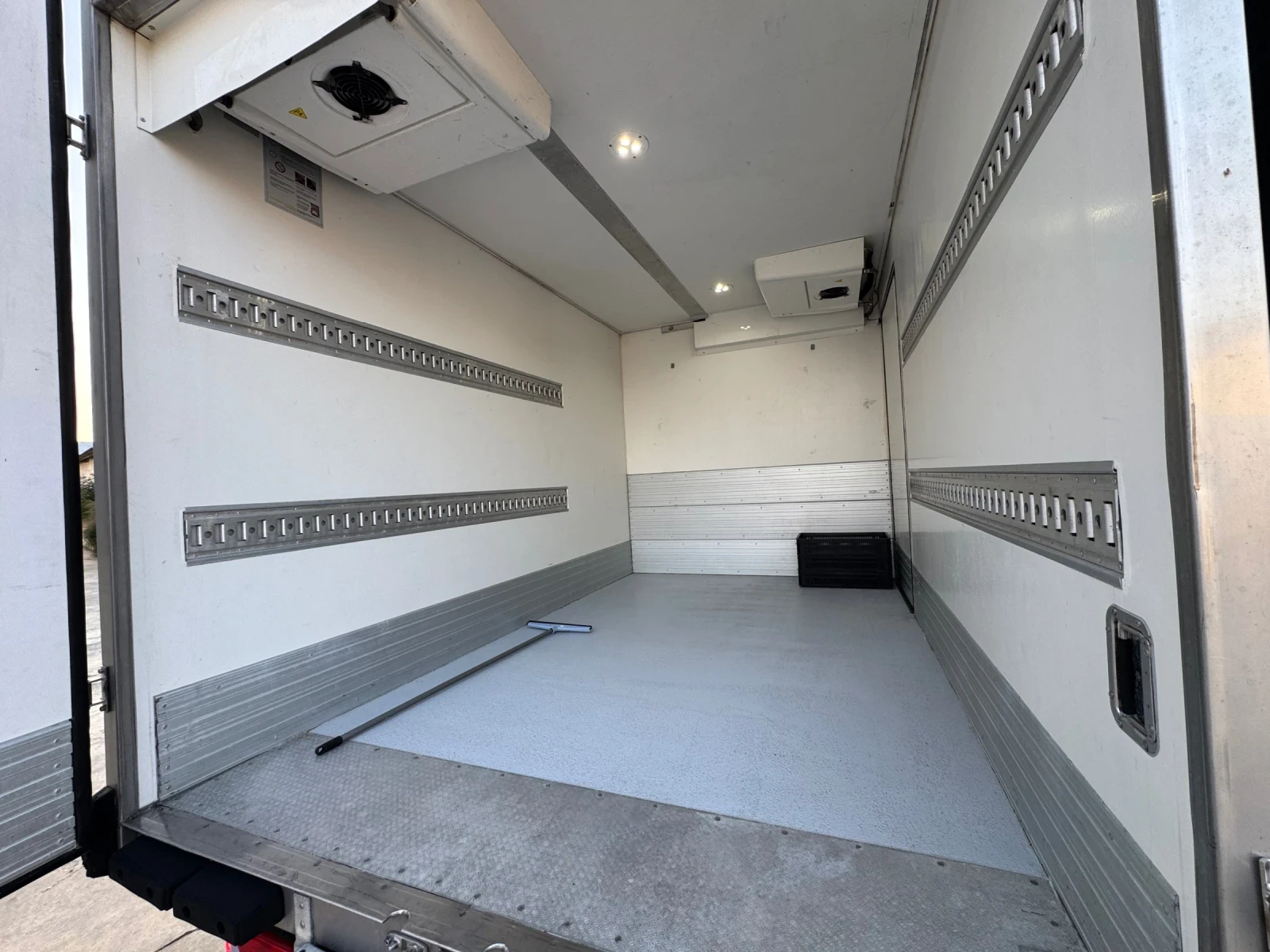 Man TGE 3.180 | Mobile.bg   14