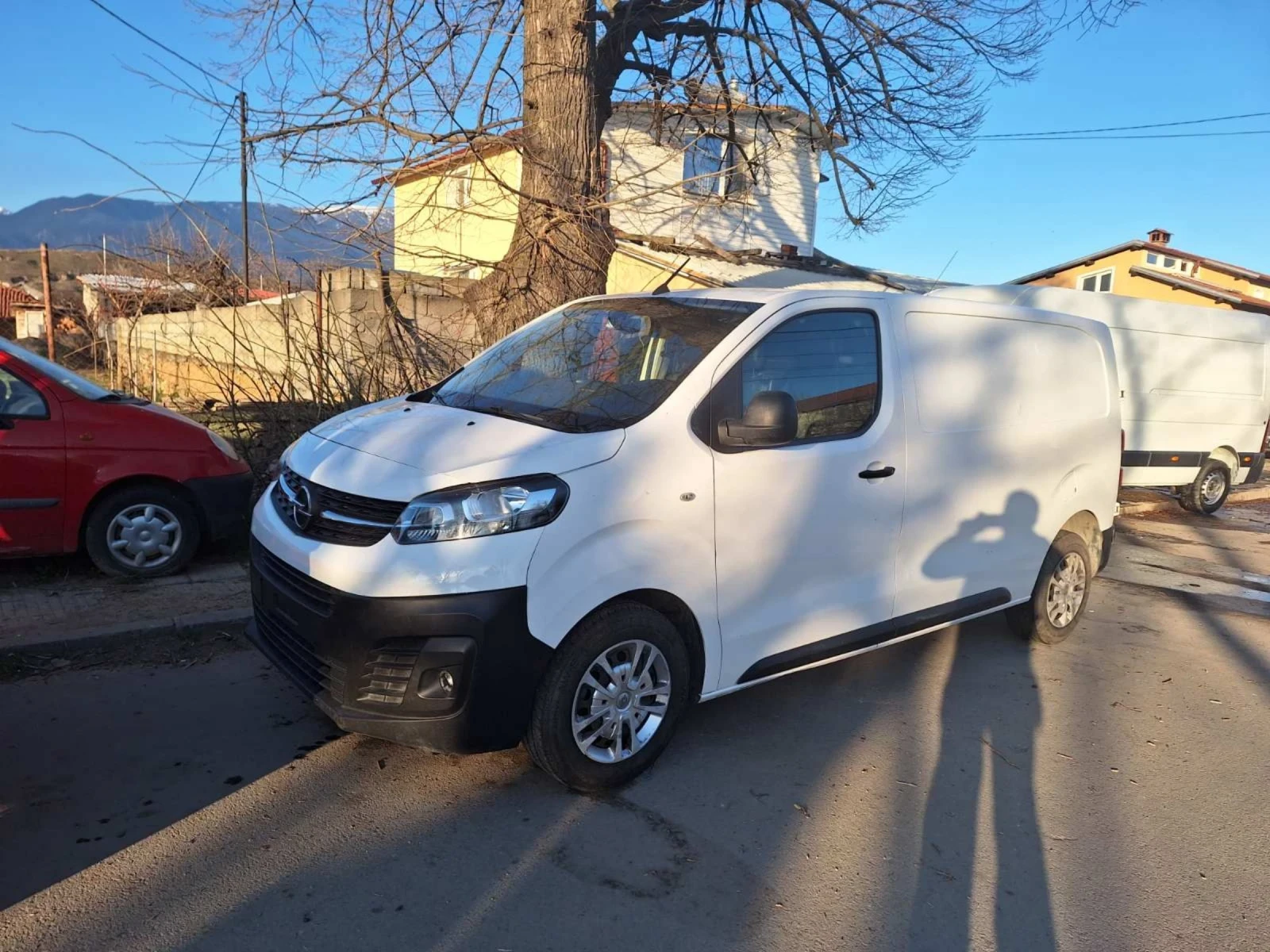 Opel Vivaro 2, 0 122кс - изображение 2