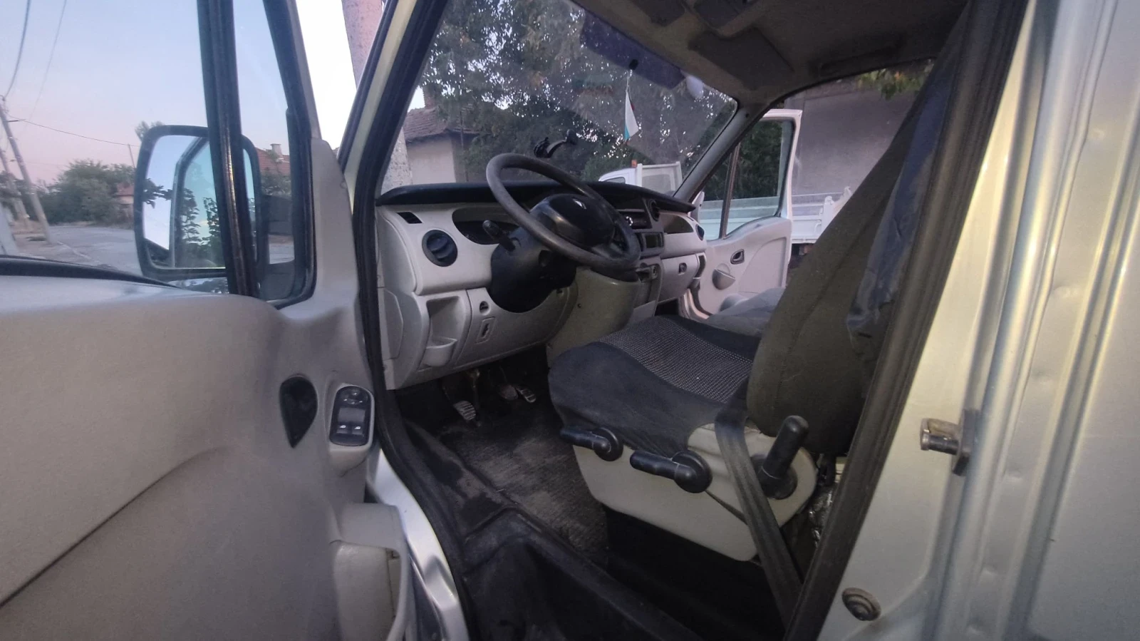 Renault Master, снимка 7 - Бусове и автобуси - 56402933