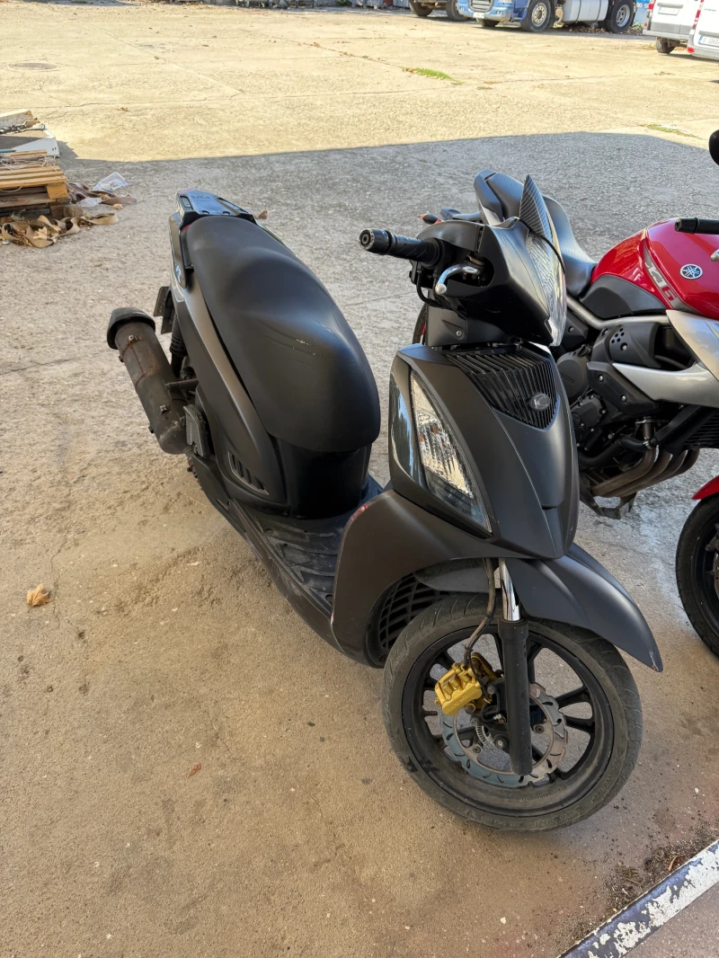 Kymco People 300 gt, снимка 2 - Мотоциклети и мототехника - 52395668