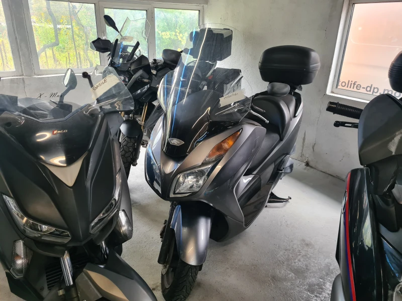 Honda Forza 300i ABS 2015г, снимка 2 - Мотоциклети и мототехника - 51979981