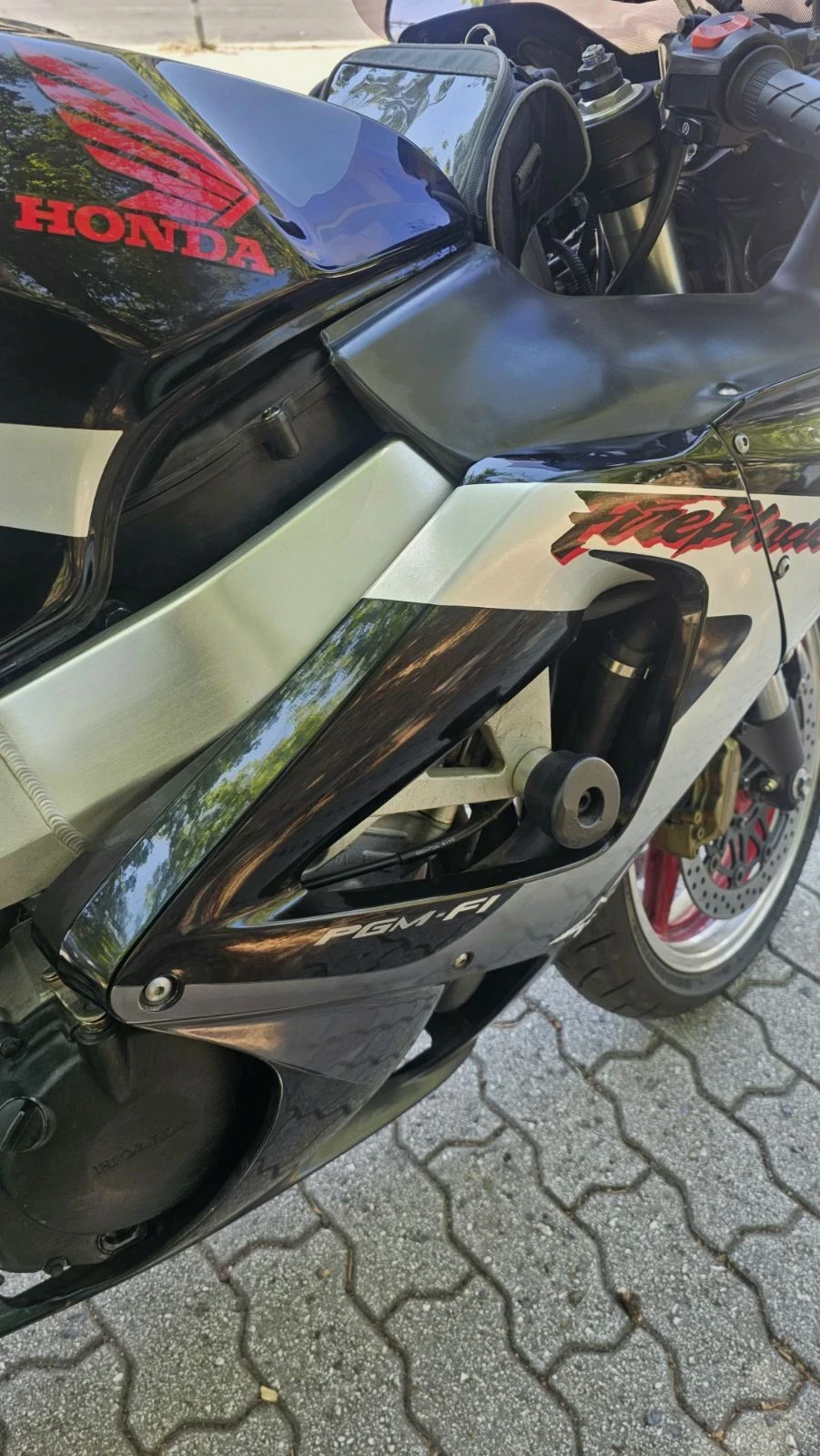 Honda Cbr Fireblade - изображение 6