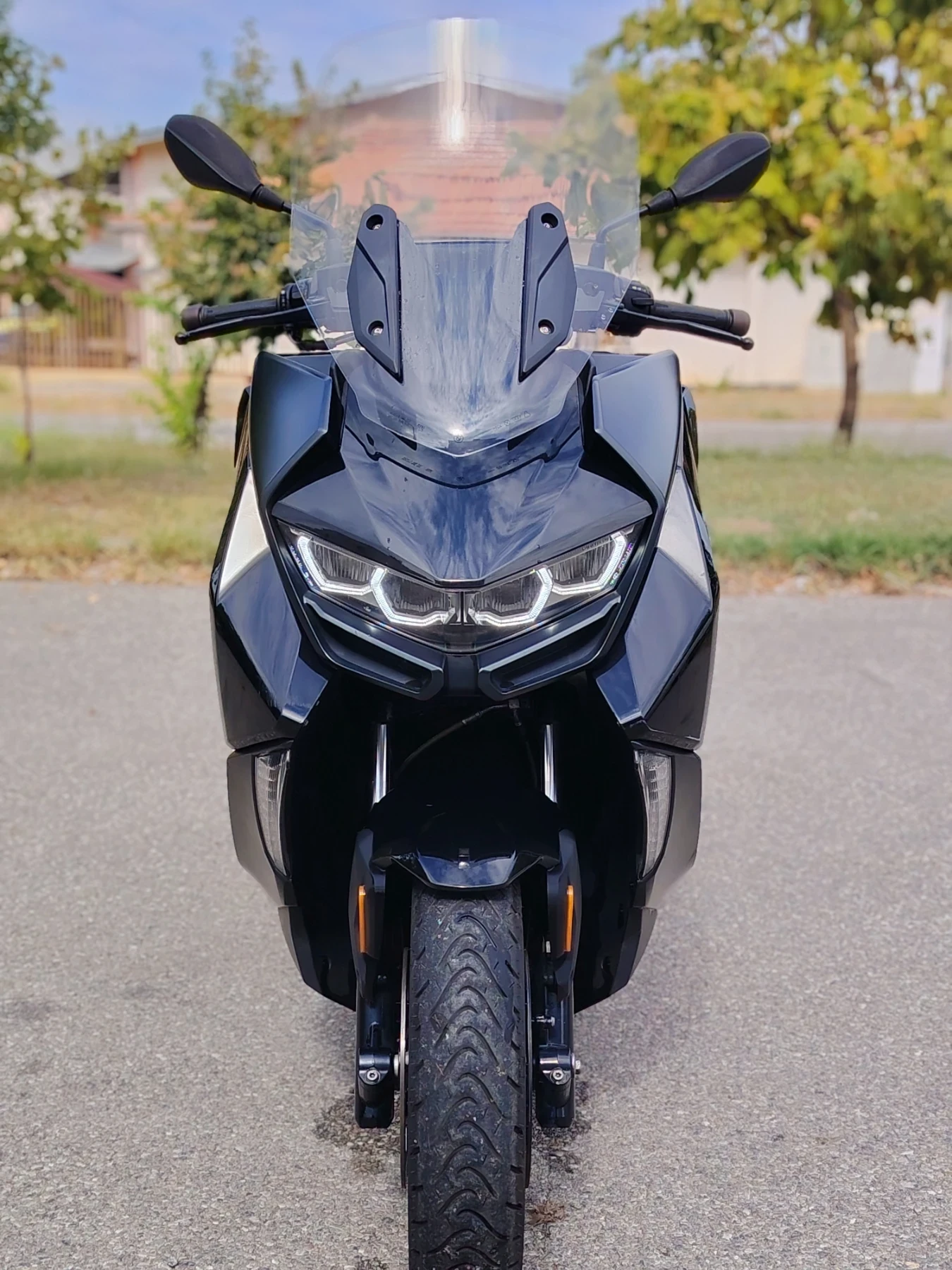 BMW C 400GT* KeyLess* ABS* TCS* LED, снимка 3 - Мотоциклети и мототехника - 56333776