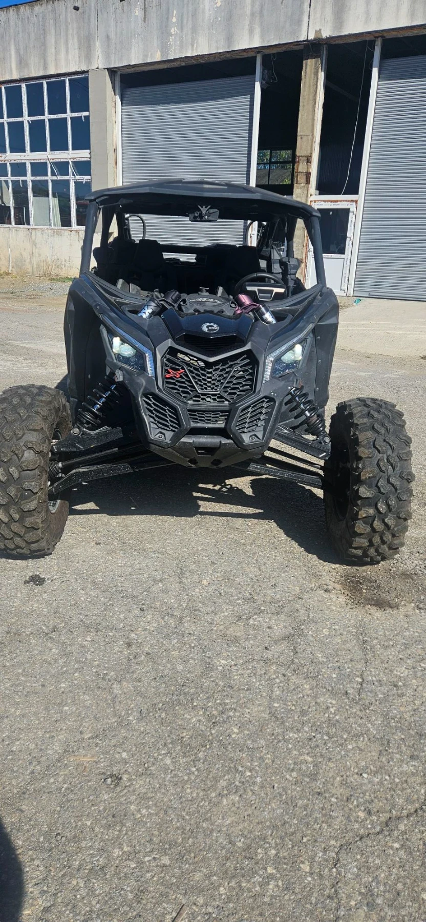 Can-Am Maverick R XRS 72'