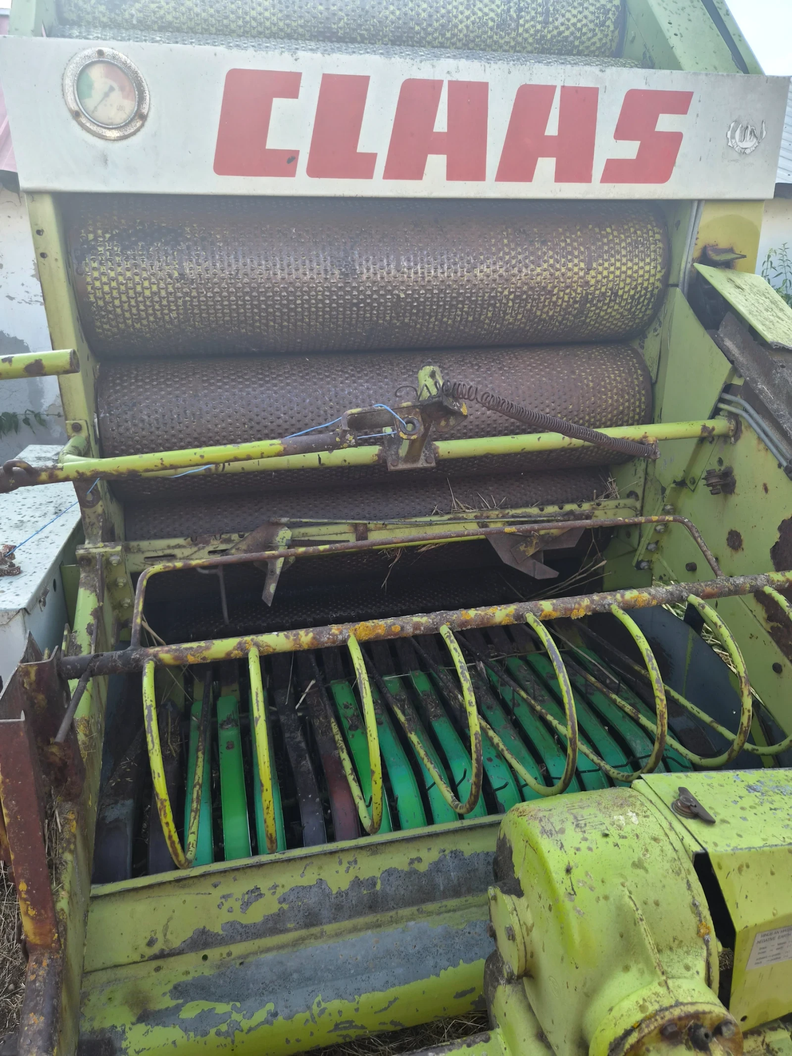 Балировачка Claas Rollant 62s