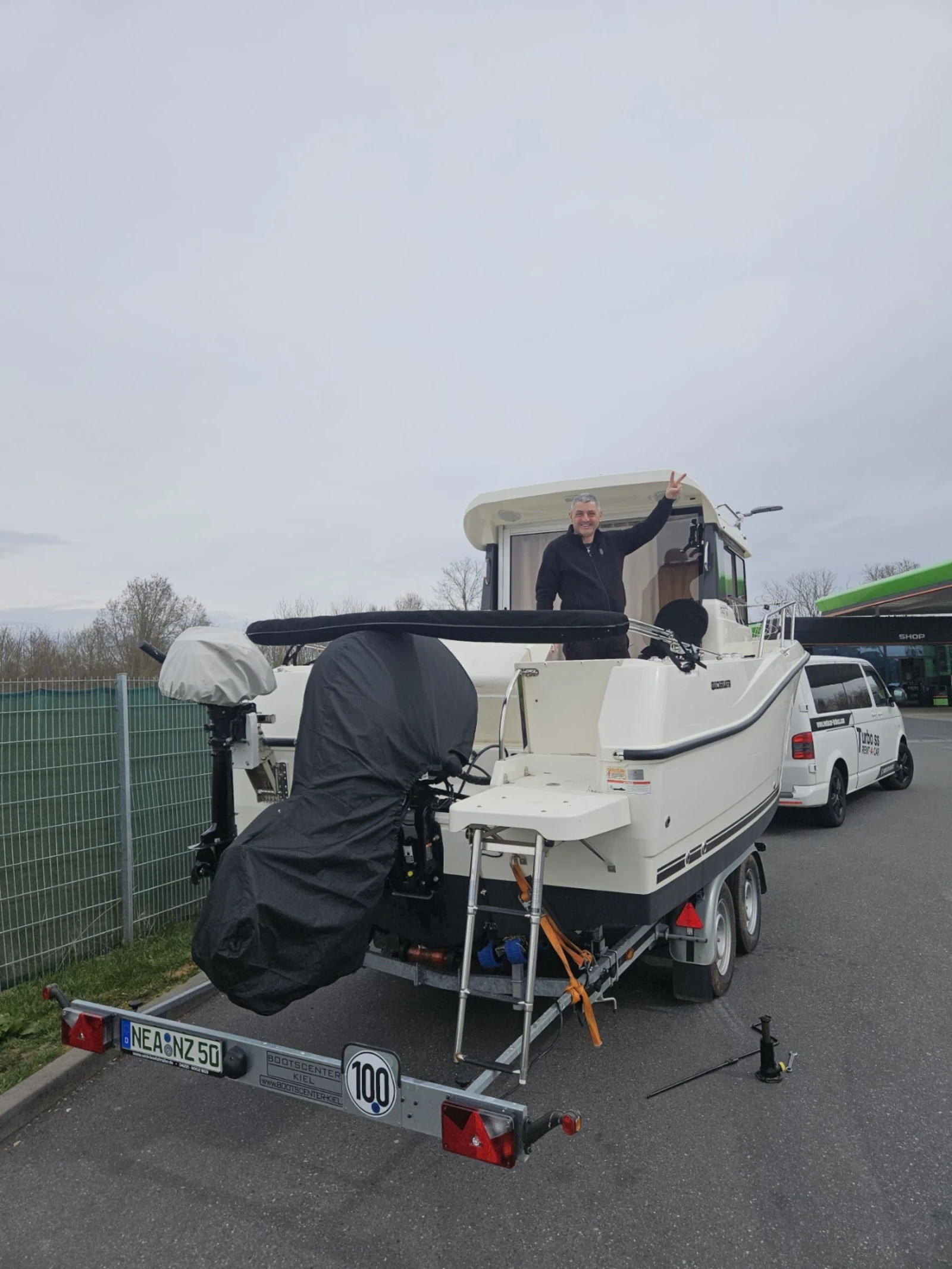Моторна яхта Quicksilver PILOTHOUSE. 605 - изображение 2