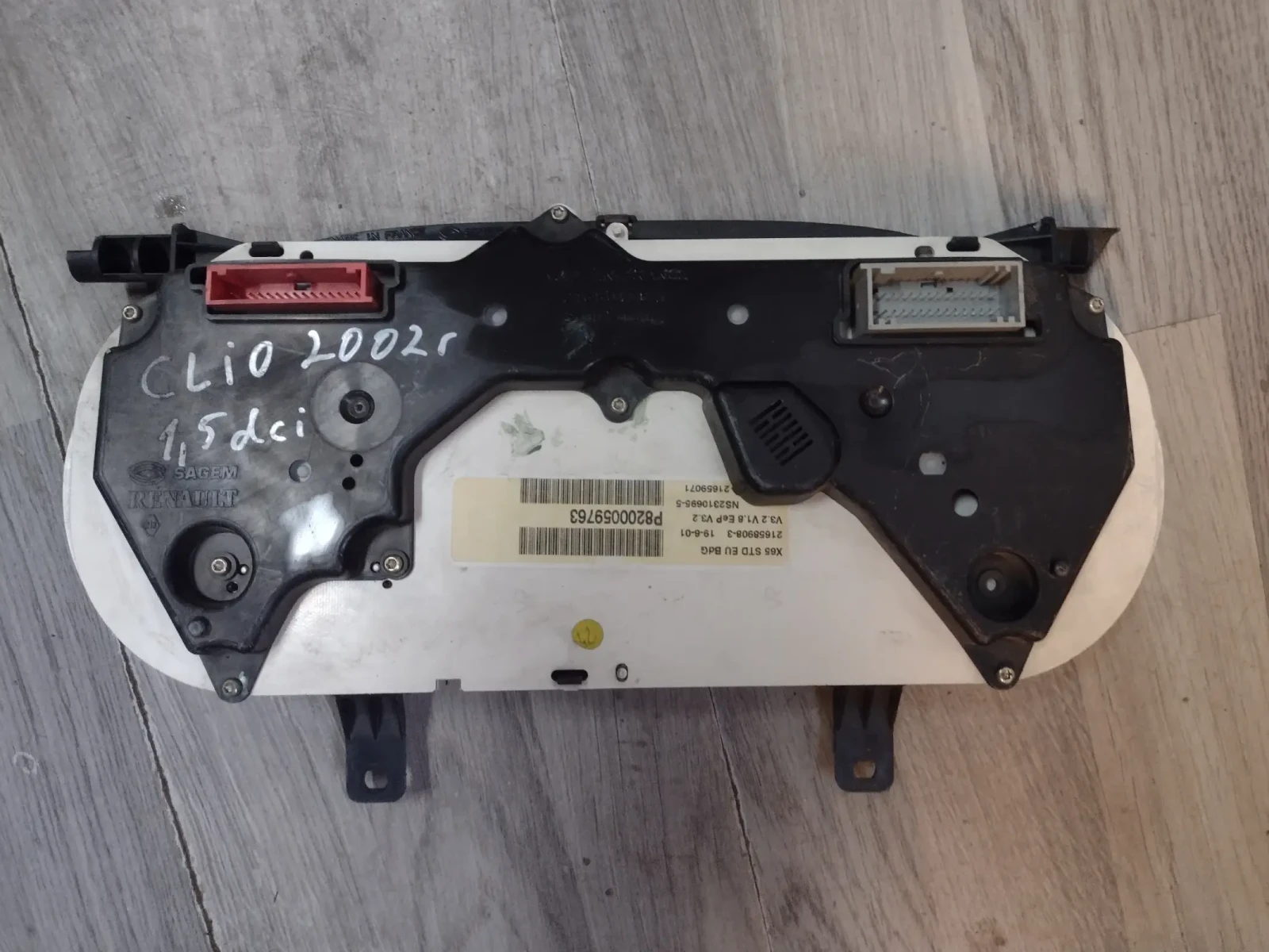 21650176-1   Renault Clio II, 1.5 dci P8200059763 | Mobile.bg   2