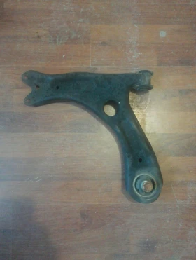 Носач преден ляв за Шкода Ситигоу (vw up)