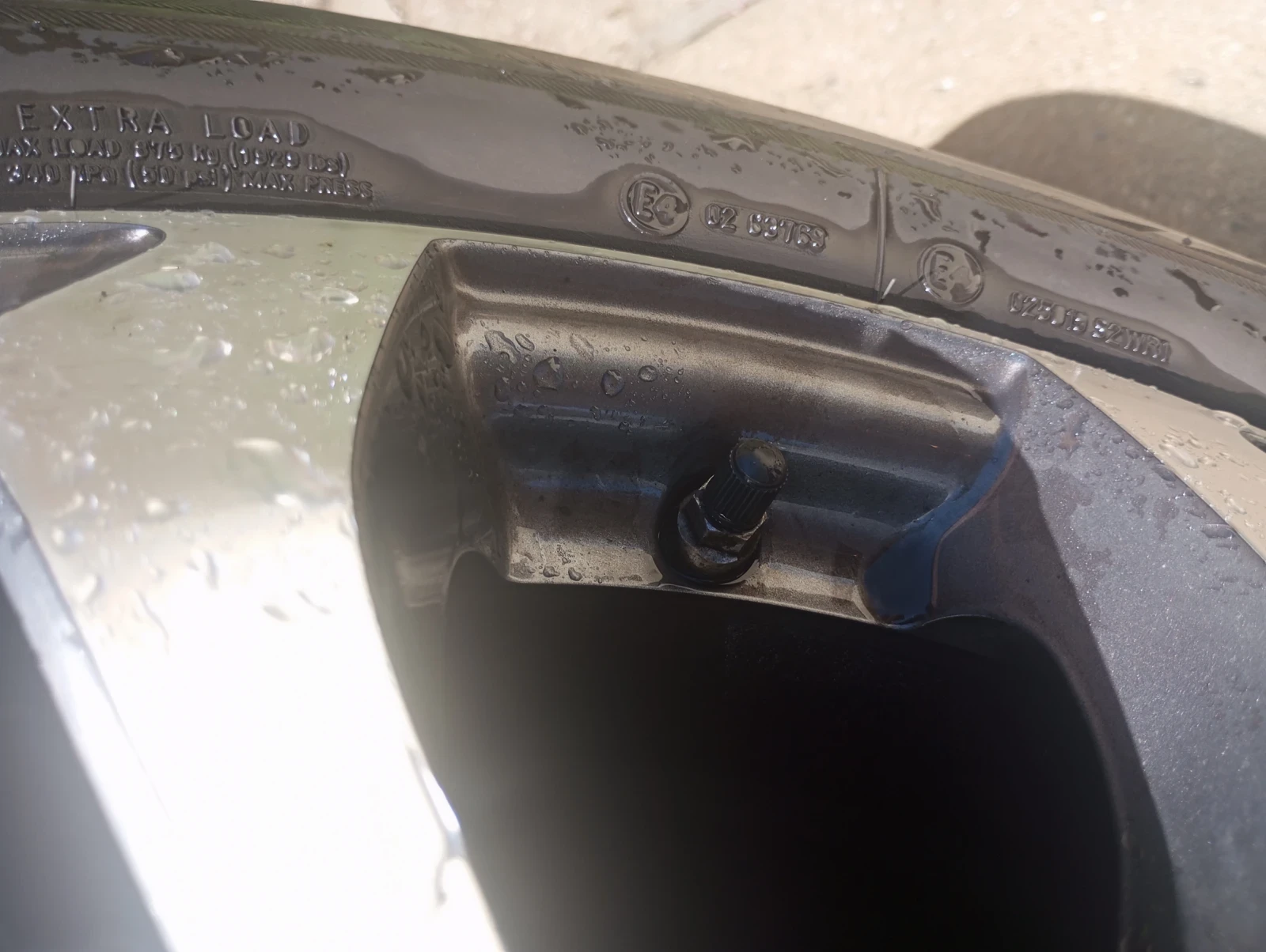 ���� � ������ 235/55R17 �� Mercedes-Benz C 220 | Mobile.bg � ����������� 4